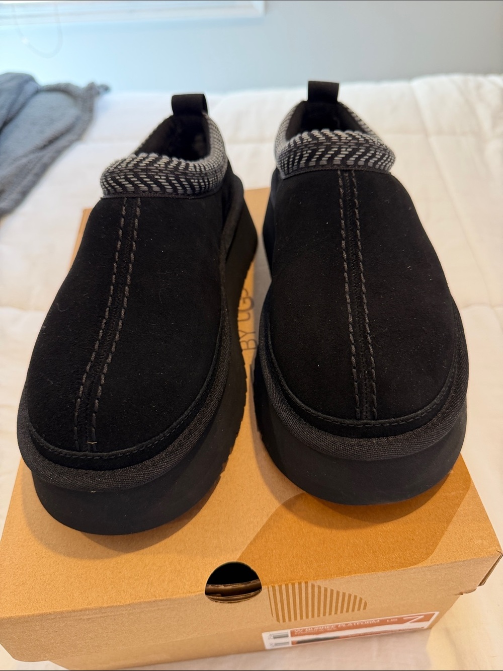 Koolaburra Suede platform burree Black slippers, 7